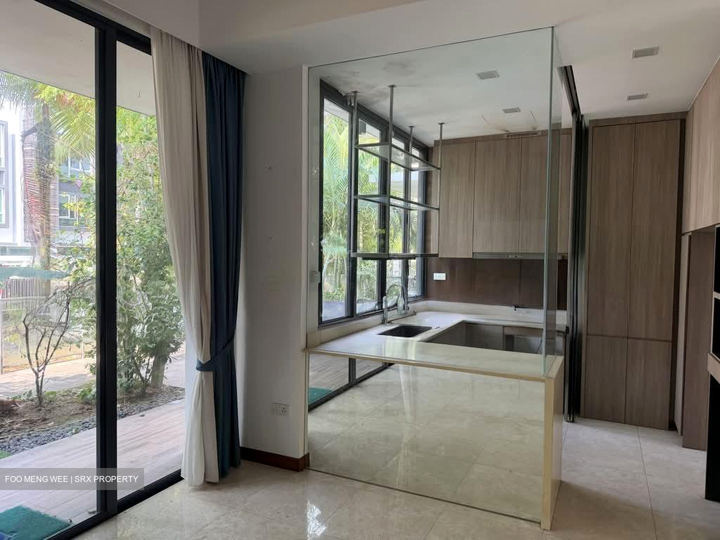 Alana (D28), Terrace #604853431